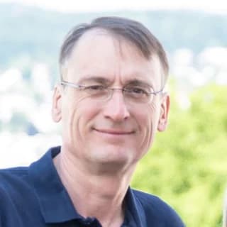 Porträt Bernhard Mäder